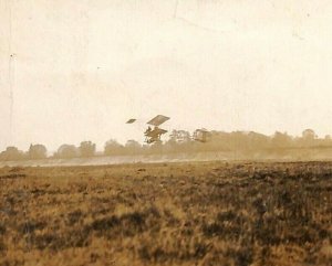 GB PIONEER AVIATION *Flight of Farman* REAL PHOTO Postcard Faults c1909 MS2573