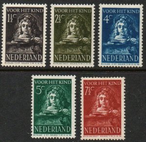 Netherlands Sc #B139-B143 Mint Hinged