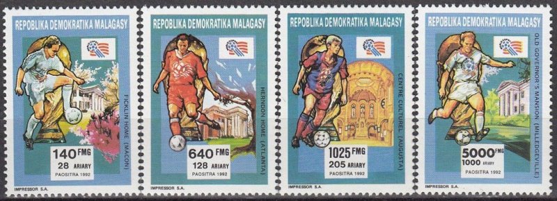 1992 Malagasy Republic 1399-1402 1994 FIFA World Cup in USA 10,00 €