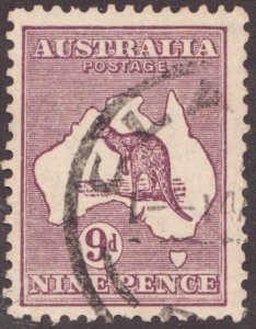 1932 Australia Sc #122 -  Nine Pence Roo Kangaroo Map - used stamp Cv$9