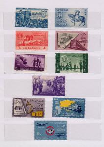 COLLECTION OF CLASSIC STAMPS OF EGYPT in Small Stock Book (98V MINT)