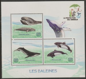 WHALES  perf sheet containing three values mnh