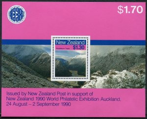 New Zealand 906a sheet, MNH. Michel Bl.15. Landscapes 1988. Routeburn Truck.