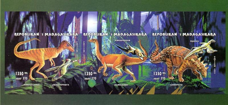 Madagascar 1998 Dinosaurs/Halley's Comet 2 Sheetlets Perforated MNH