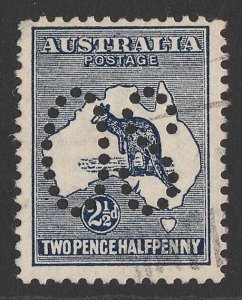 AUSTRALIA 1913 Kangaroo 2½d perf large OS. ACSC 9Aba cat $300. Scarce genuine