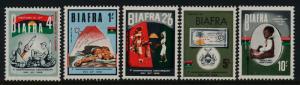 Biafra MI 17-21 MNH Military, Rocket, Currency, Crest, Children