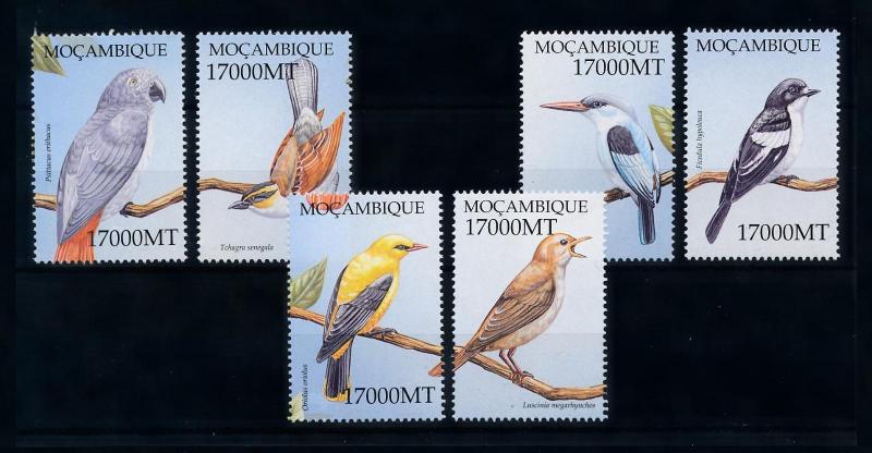 [94130] Mozambique 2002 Birds Vögel Oiseaux Parrot  MNH