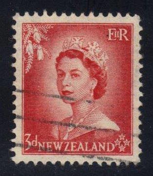 New Zealand #292 Queen Elizabeth II; Used