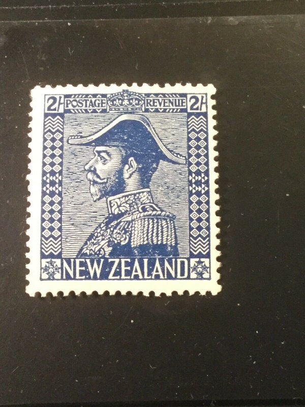 New Zealand George V Scott #182 Mint Lightly Hinged 2 Shilling Stamp!