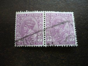 Stamps - India - Scott# 135 - Used Pair of Stamps