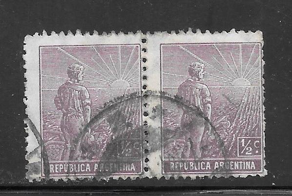 Argentina #189 Used Pair