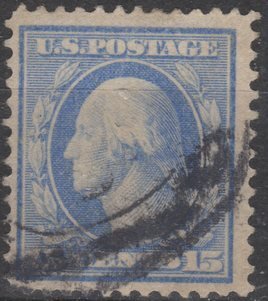 US Stamp #382 - George Washington Splendid Single