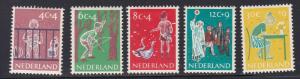 Netherlands # B336-340, Childrens Activities, Hinged, 1/3 Cat