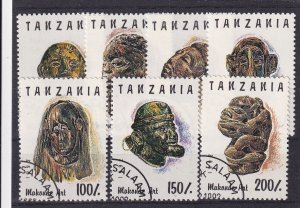 SA14f Tanzania 1992 Makonde Art used stamps