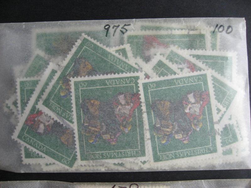 Canada wholesale 500 better used Christmas stamps in glassines (mixed condition) 