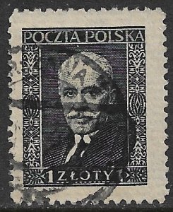 POLAND 1928 1z President Moscicki Horizontally Laid Paper Issue Sc 255a VFU