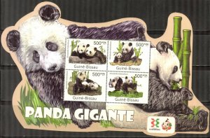 Guinea Bissau 2011 Pandas Sheet MNH