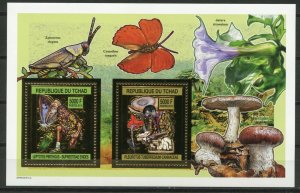 CHAD - SCOUTS MUSHROOMS AND FLOWERS (GOLD STAMPS)  2013  S207 