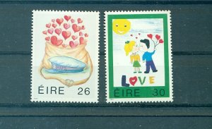 Ireland - Sc# 822-3. 1991 Love. MNH. $2.00.