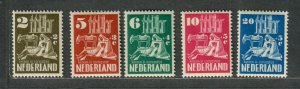 Netherlands Sc#B214-B217 M/H/VF, Cv. $47.25