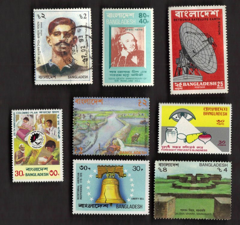 Collection of 50 Different Pictorial & Commemorative Stamps