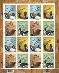 DUCKS = DUCK DECOYS = Miniature Sheet of 16 stamps Canada 2006 #2166a MNH