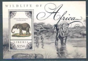 LIBERIA  2012 ELEPHANT SOUVENIR SHEET   MINT NH