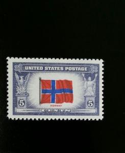 1943 5c Norway Flag, Overrun Nations, World War II Scott 911 Mint F/VF NH