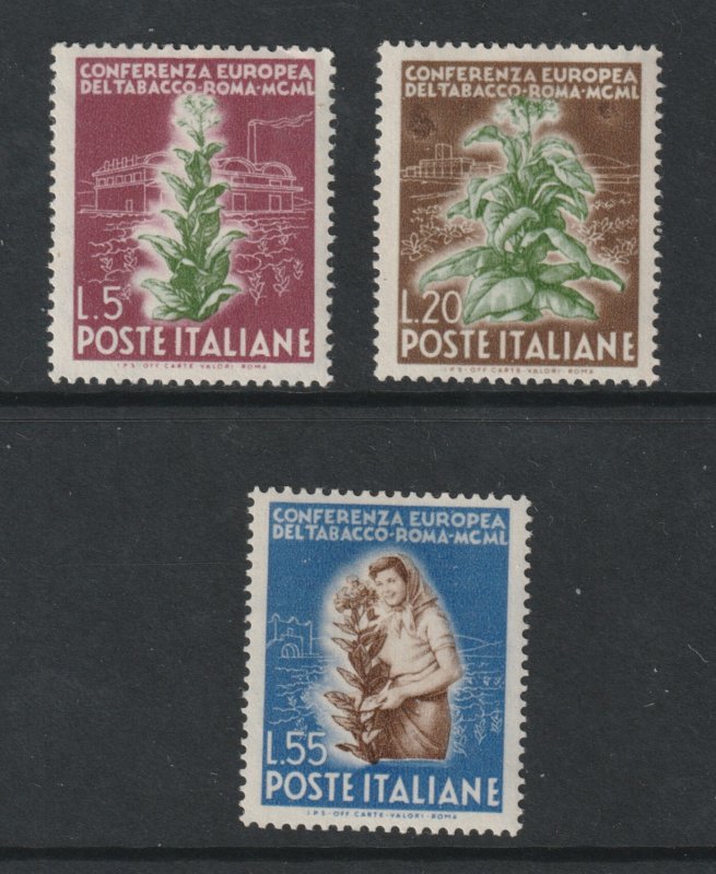 Italy the 1950 Tobacco Conference set MNH