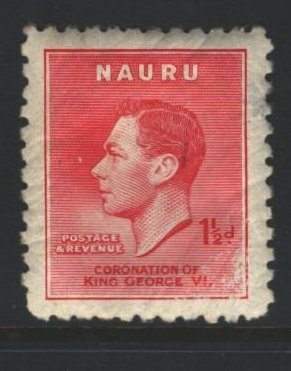 Nauru Sc#35 MLH - minor gum disturbance, surface scuff