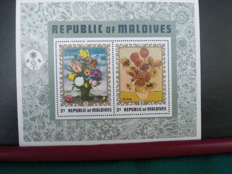 1973 Maldive Is . Flowers by Van Gogh Scott # 426  SS MNH lt 48