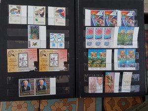 Israel 3 stockbooks full of MNH stamps w/tabs good value