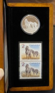 2006 Wildlife (Horse) Canadian $5 silver coin and stamp set, Mint