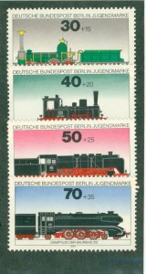 GERMANY- BERLIN 9NB115-8 MH CV$ 4.25 BIN$ 1.90