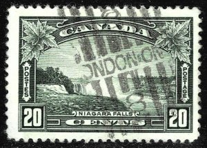 Canada 225 - used