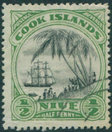 Niue 1932 SG62 ½d black and emerald Landing of Captain Cook FU