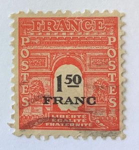 France 1945 Scott 523G used  -  1.50fr,  Arc de Triomphe