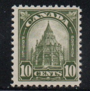 Canada Sc 173 1930 10c Parliamentary Library stamp mint NH