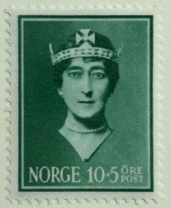 AlexStamps NORWAY #B11 SUPERB Mint 