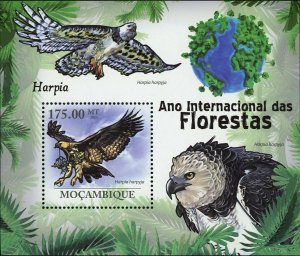 Harpy Stamp Bird Harpia Harpya Eagle Souvenir Sheet MNH #4378 / Bl.414