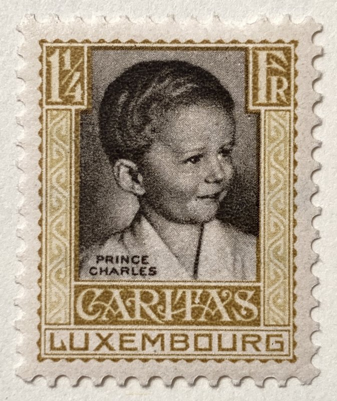 AlexStamps LUXEMBOURG #B43 SUPERB Mint