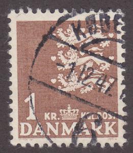 Denmark 297 Coat of Arms 1946