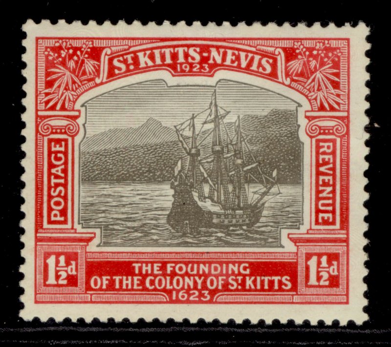 ST KITTS-NEVIS GV SG50, 1½d black & scarlet, M MINT.