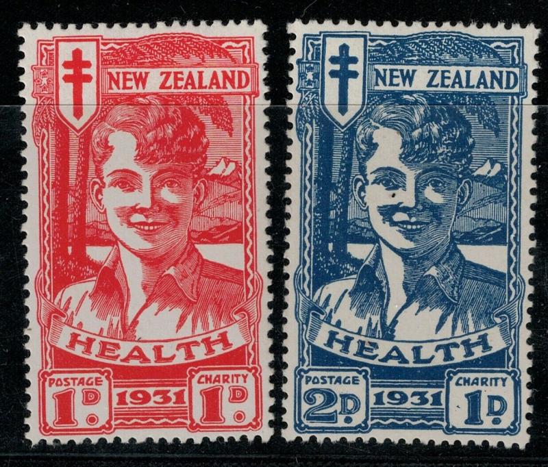 New Zealand 1931  SC B3-B4 Smiling Boys Mint CV $200.00 Set