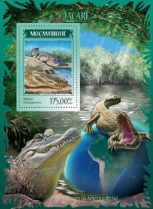 Mozambique 2014 Alligators  Stamp Souvenir Sheet  13A-1498