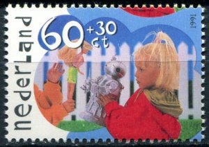 Netherlands Sc#B659 MNH, 60c+30c multi, Children Stamps 1991: Outdoor Play (1...