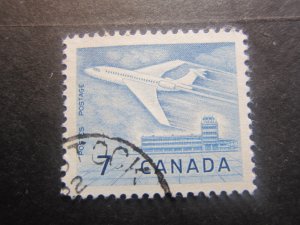 Canada #414 Jet Plane Nice stamps {ca331}