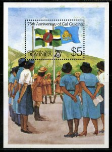 DOMINICA 890 MN SS SCV $5.50 BIN $3.00 GIRL GUIDES