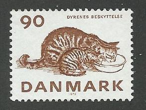 Denmark Scott 582  Mint  Cats