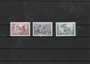 finland 1953 tuberculosis mounted mint  stamps set ref 7410